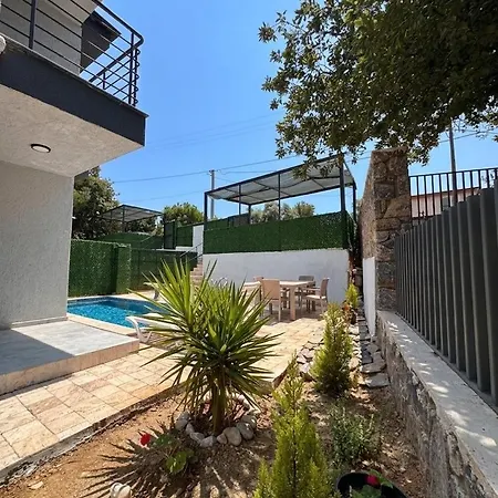 Duplex With Private Pool In Akyaka Atakoey Villa